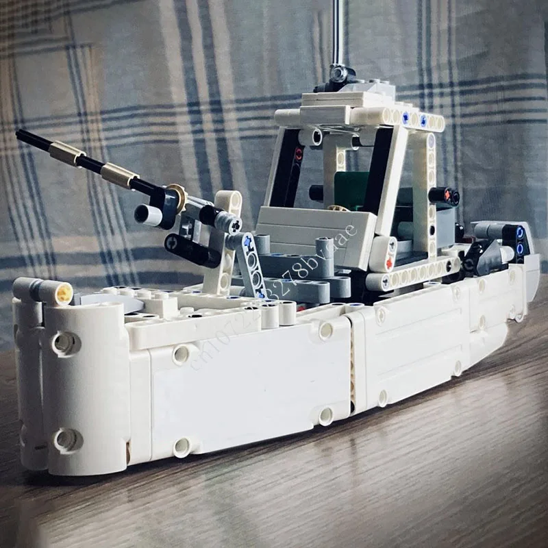 430 PCS Sport Fishing Boat Model Building Block Navy Ship Educational Toy Collection Gift Birthday Christmas Home Decoration
430 PCS Sport Fishing Boat Model Building Block Navy Ship Educational Toy Collection Gift Birthday Christmas Home Decoration