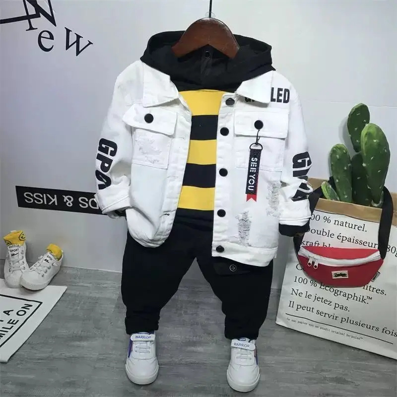 Kids Boys 2Pcs Clothing Set Autumn Winter Denim JacketHoodie Jeans Outfit Baby Boys Clothes Set 2-6 Years Old
Kids Boys 2Pcs Clothing Set Autumn Winter Denim JacketHoodie Jeans Outfit Baby Boys Clothes Set 2-6 Years Old