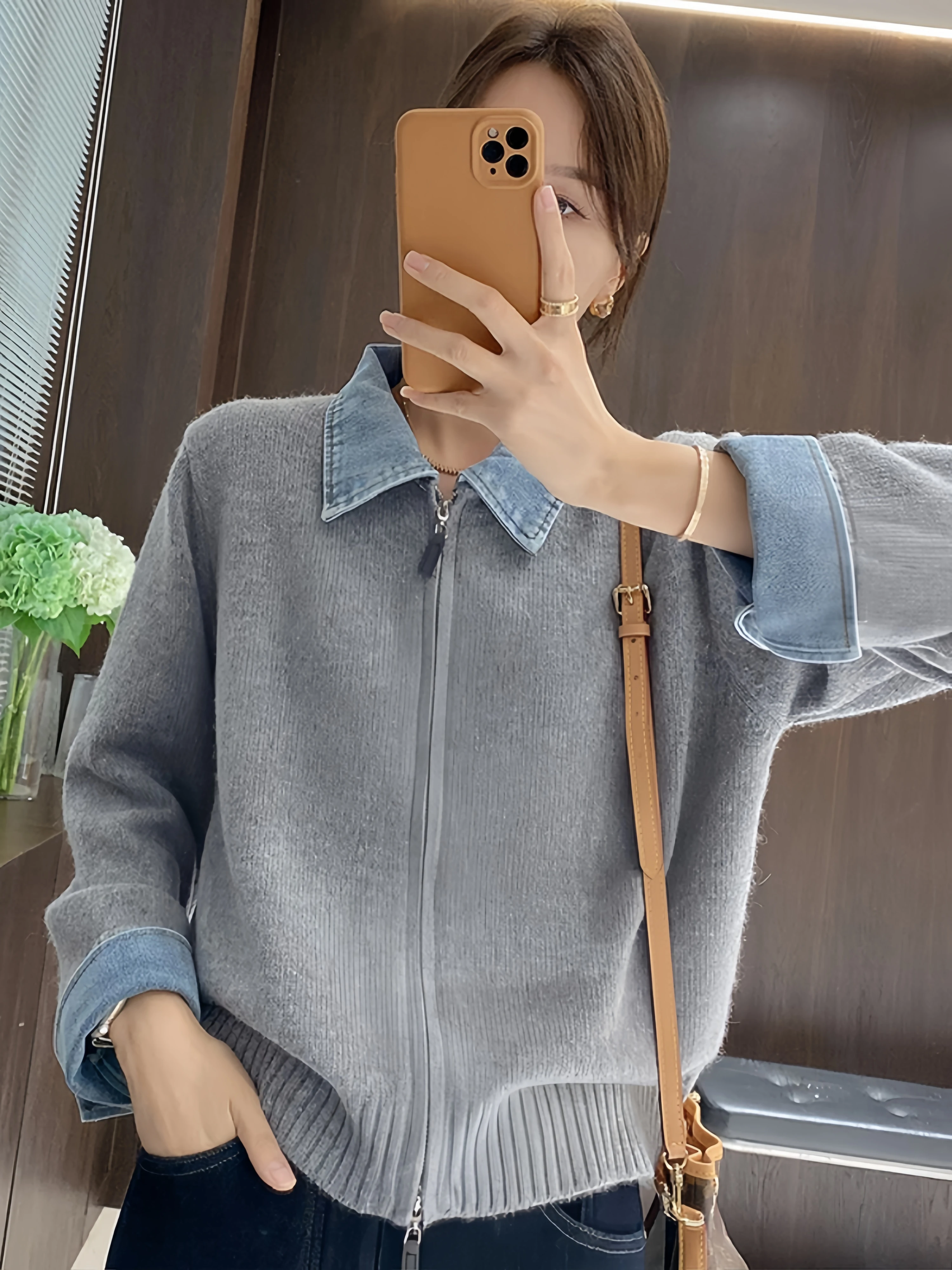Women's Denim Collar Long Sleeve Knitted Open Cardigan Winter Fashion High-End Feelings Fake Two-Piece Double Zipper Top
Women's Denim Collar Long Sleeve Knitted Open Cardigan Winter Fashion High-End Feelings Fake Two-Piece Double Zipper Top