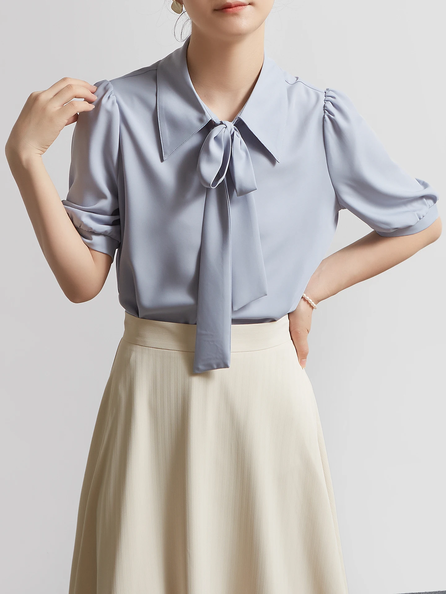 CHICBLISS Summer Short Sleeve Shirt Women's Chiffon Gauzy Knot Commute Interview Top Breathable Skin-Friendly Polye...
CHICBLISS Summer Short Sleeve Shirt Women's Chiffon Gauzy Knot Commute Interview Top Breathable Skin-Friendly Polye...