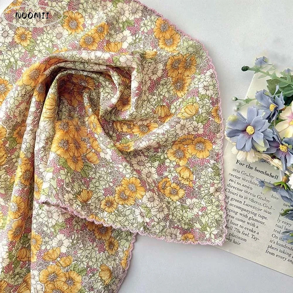 Breathable Small Square Scarf Sunshade Lightweight Floral Patterned Headscarf Sweet Headband Square Handkerchief Vacation
Breathable Small Square Scarf Sunshade Lightweight Floral Patterned Headscarf Sweet Headband Square Handkerchief Vacation