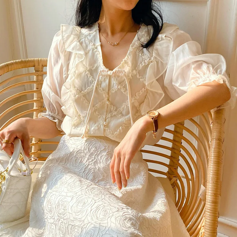 2025Spring and Summer New Style Style Embroidery Tencel Shirt Women's Temperament Commute Artistic Retro Women's
2025Spring and Summer New Style Style Embroidery Tencel Shirt Women's Temperament Commute Artistic Retro Women's