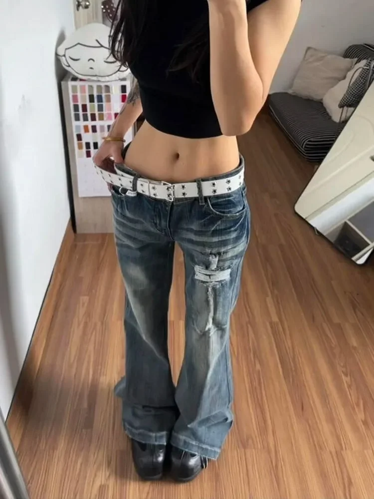 2026 Spring Women Cross Ripped Jeans American Vintage Washed Distressed Slim High Waist Floor-Length Denim Pants Streetwear
2026 Spring Women Cross Ripped Jeans American Vintage Washed Distressed Slim High Waist Floor-Length Denim Pants Streetwear
