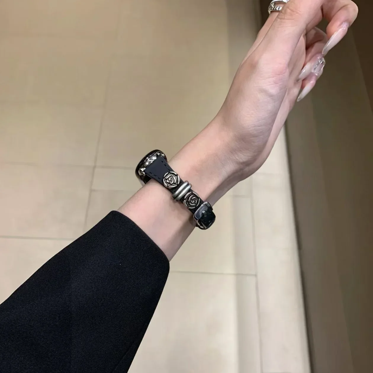 Superior flower Leather Watch loop New Design Xiaomi Smart Band 8 NFC Band Accessories Xiaomi Band 9
Superior flower Leather Watch loop New Design Xiaomi Smart Band 8 NFC Band Accessories Xiaomi Band 9