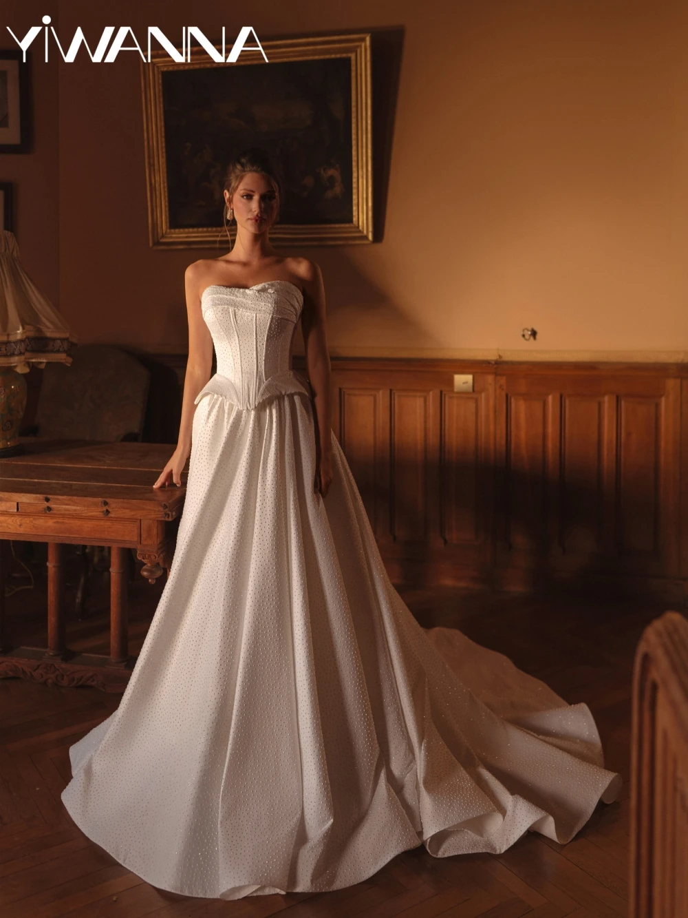 New Glitter Satin A-line Long Wedding Dress With Corset Exquisite Strapless Bridal Gown Customized Dreamy Dresses For Bride
New Glitter Satin A-line Long Wedding Dress With Corset Exquisite Strapless Bridal Gown Customized Dreamy Dresses For Bride