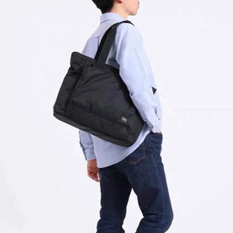 2026 Por Flash Men's Casual Nylon Tote Bag Large Capacity Commuter Laptop A4 documents Handbag Lightweight Multi Pockets
2026 Por Flash Men's Casual Nylon Tote Bag Large Capacity Commuter Laptop A4 documents Handbag Lightweight Multi Pockets
