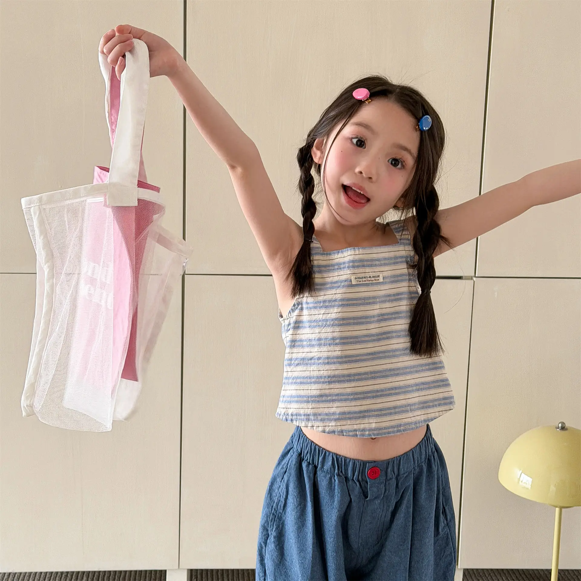 2026 Summer New Children Sleeveless Shirts Cotton Girls Striped Vest Toddler Loose Tops Baby Girl Thin Denim Shirts Kids Clothes
2026 Summer New Children Sleeveless Shirts Cotton Girls Striped Vest Toddler Loose Tops Baby Girl Thin Denim Shirts Kids Clothes