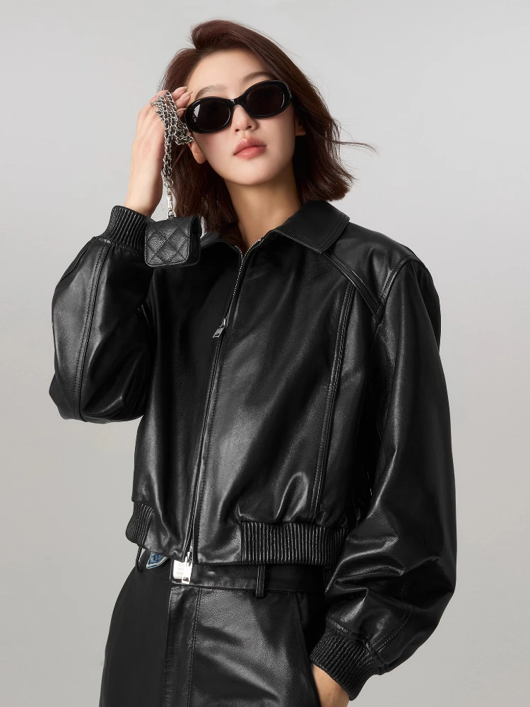 Classic Short Genuine Leather Motorcycle Jackets for Women Spring Autumn High-end Retro Simple Oily Wax Sheepskin Leather Coat
Classic Short Genuine Leather Motorcycle Jackets for Women Spring Autumn High-end Retro Simple Oily Wax Sheepskin Leather Coat