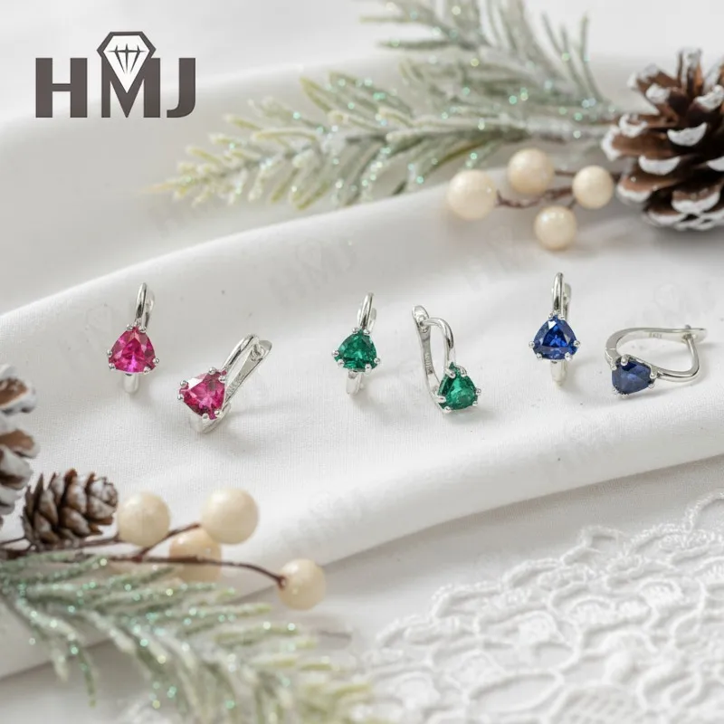 Earrings with 1.6-2CT Chubby Triangle Ruby Sapphire Colombia 925 Ear Hoop for Women's Fashionable Engagement Christmas Jewerly
Earrings with 1.6-2CT Chubby Triangle Ruby Sapphire Colombia 925 Ear Hoop for Women's Fashionable Engagement Christmas Jewerly