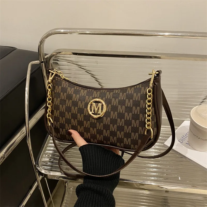 Vintage Style Handbag Crossbody Bag, Adjustable Strap Women Messenger Shoulder Bag, Sophisticated Accessory Tote Bag Purse
Vintage Style Handbag Crossbody Bag, Adjustable Strap Women Messenger Shoulder Bag, Sophisticated Accessory Tote Bag Purse