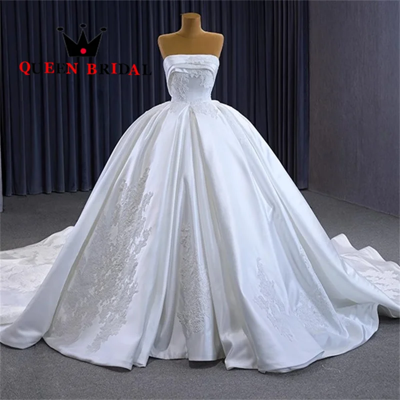 Elegant Appliques Lace Wedding Dresses 2024 Strapless Pleat Sleeveless Floor-Length Bridal Gown Vestidos De Novia Custom Z27Z
Elegant Appliques Lace Wedding Dresses 2024 Strapless Pleat Sleeveless Floor-Length Bridal Gown Vestidos De Novia Custom Z27Z