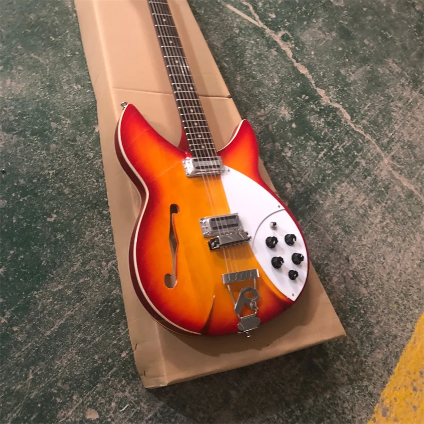 6 String Rick 360 Electric Guitar Tomato Egg Color, Wholesale and Retail All Colors Available
6 String Rick 360 Electric Guitar Tomato Egg Color, Wholesale and Retail All Colors Available