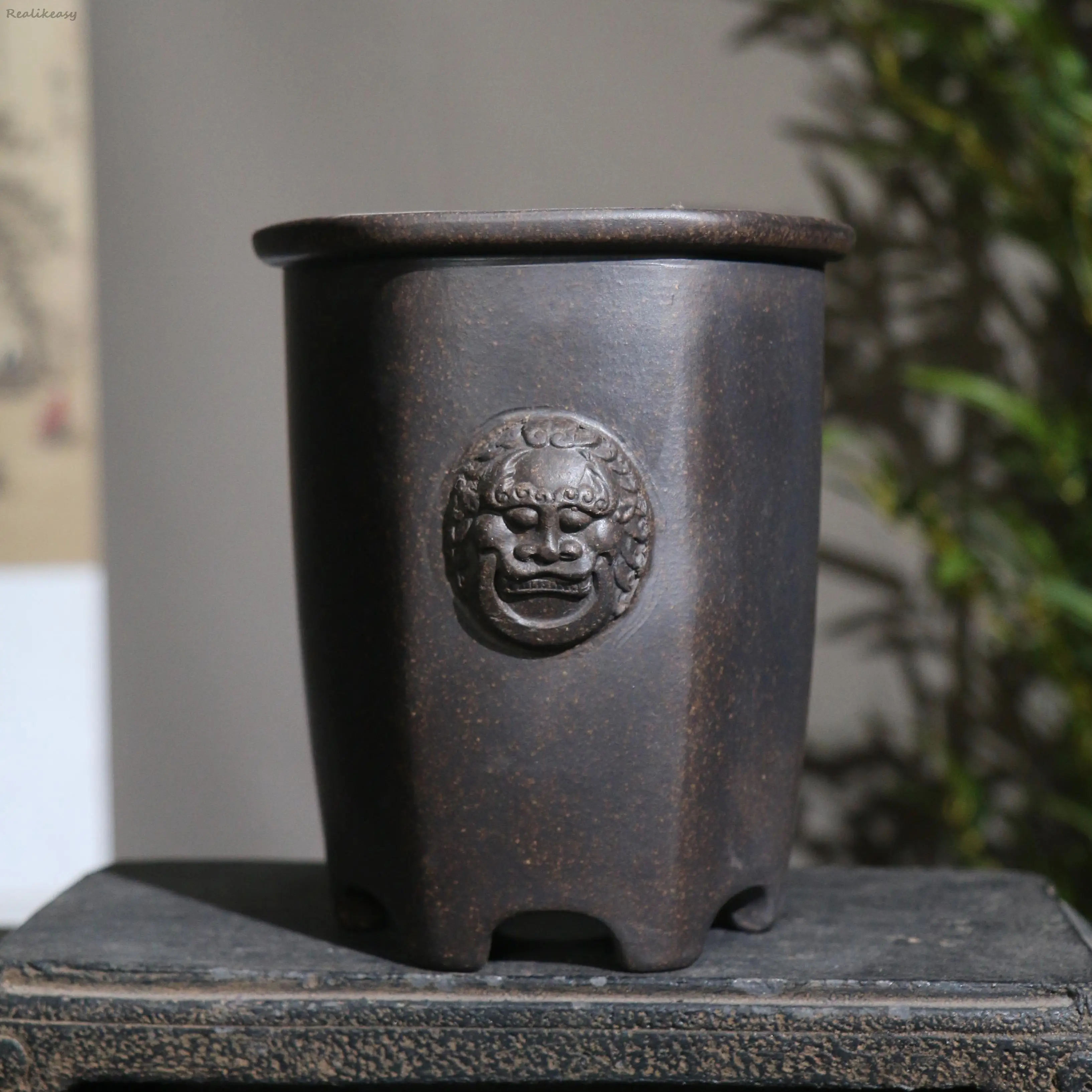 Chinese Style Yixing Purple Sand Flower Pot High Orchid Flower Pot Animal Face Antique Square Bonsai Pot Home Desktop Decoration
Chinese Style Yixing Purple Sand Flower Pot High Orchid Flower Pot Animal Face Antique Square Bonsai Pot Home Desktop Decoration