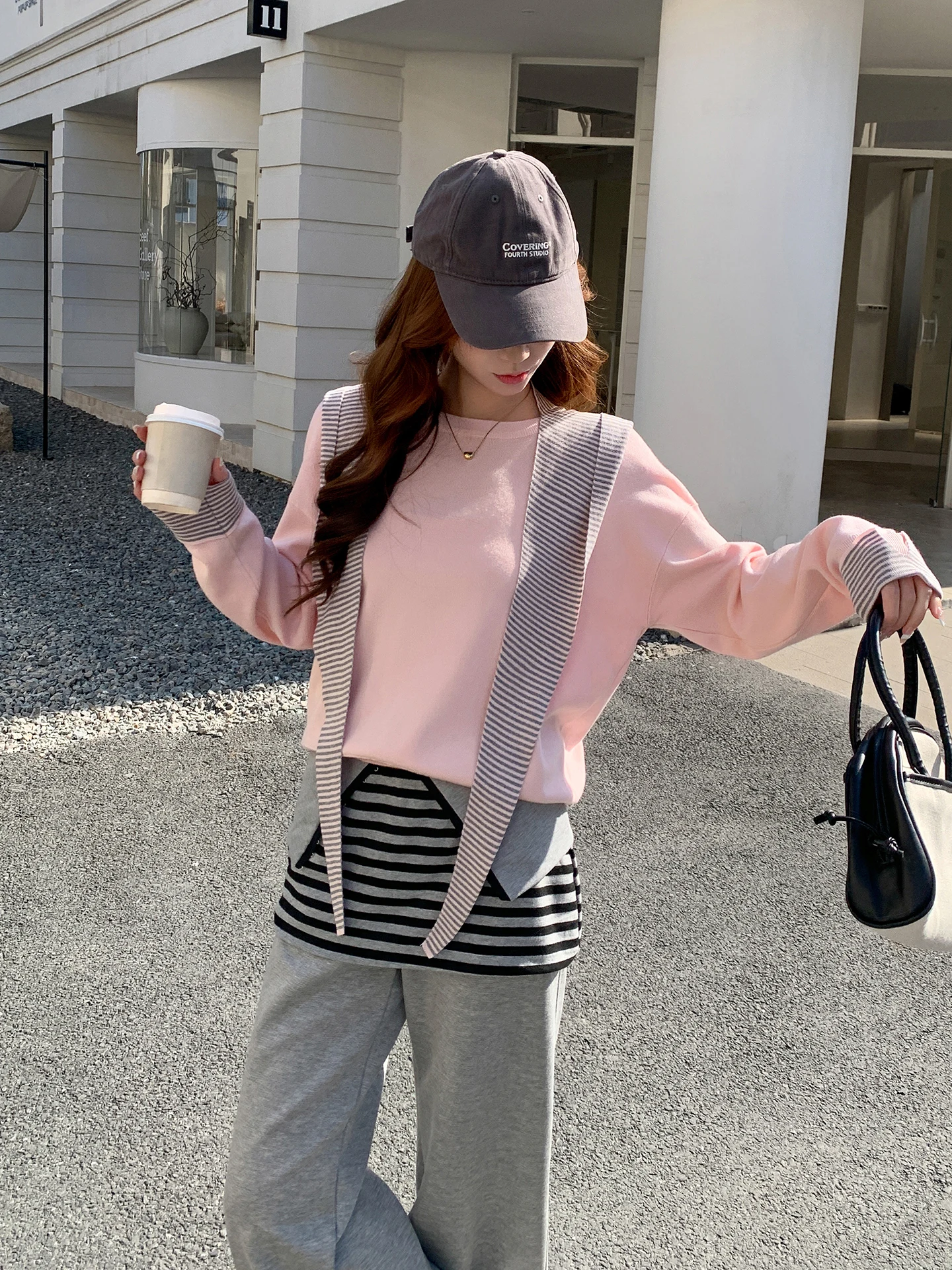 Rayon Long Sve Knitted Sweater Women's Pink Two-Piece Set Spring New Sle Comfortable Breathable Korean Loose Fit
Rayon Long Sve Knitted Sweater Women's Pink Two-Piece Set Spring New Sle Comfortable Breathable Korean Loose Fit