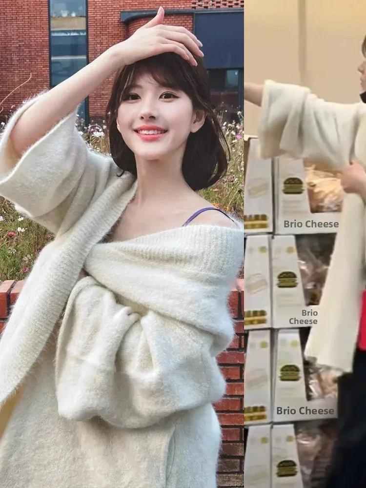 Loose Knitted Cardigan in Beige Medium Length Lazy Style Sweater Coat Spring Autumn Comfortable V-Neck Long Sleeve Women's Top
Loose Knitted Cardigan in Beige Medium Length Lazy Style Sweater Coat Spring Autumn Comfortable V-Neck Long Sleeve Women's Top
