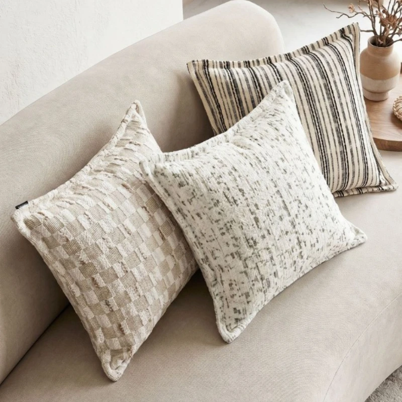 Fashionable Retro Striped Plaid Jacquard Pillow Cover Double Sided Chenille Edge Pressed Cushion Cases for Home Decor 18x18 Inch
Fashionable Retro Striped Plaid Jacquard Pillow Cover Double Sided Chenille Edge Pressed Cushion Cases for Home Decor 18x18 Inch