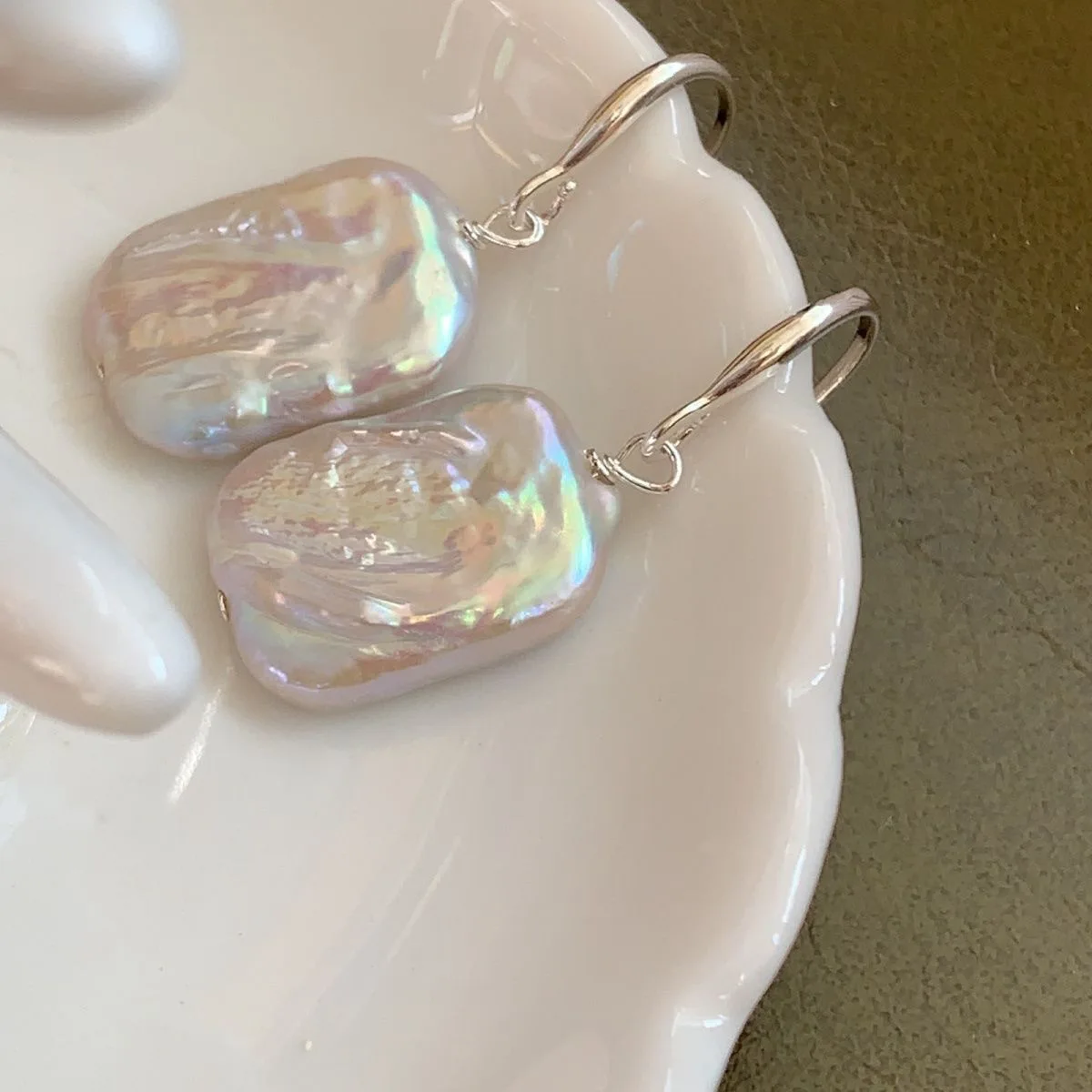 New Arrival Trendy Square Natural Freshwater Pearl 925 Sterling Silver Lady Drop Earrings Jewelry Birthday Gifts Anti Allergy
New Arrival Trendy Square Natural Freshwater Pearl 925 Sterling Silver Lady Drop Earrings Jewelry Birthday Gifts Anti Allergy