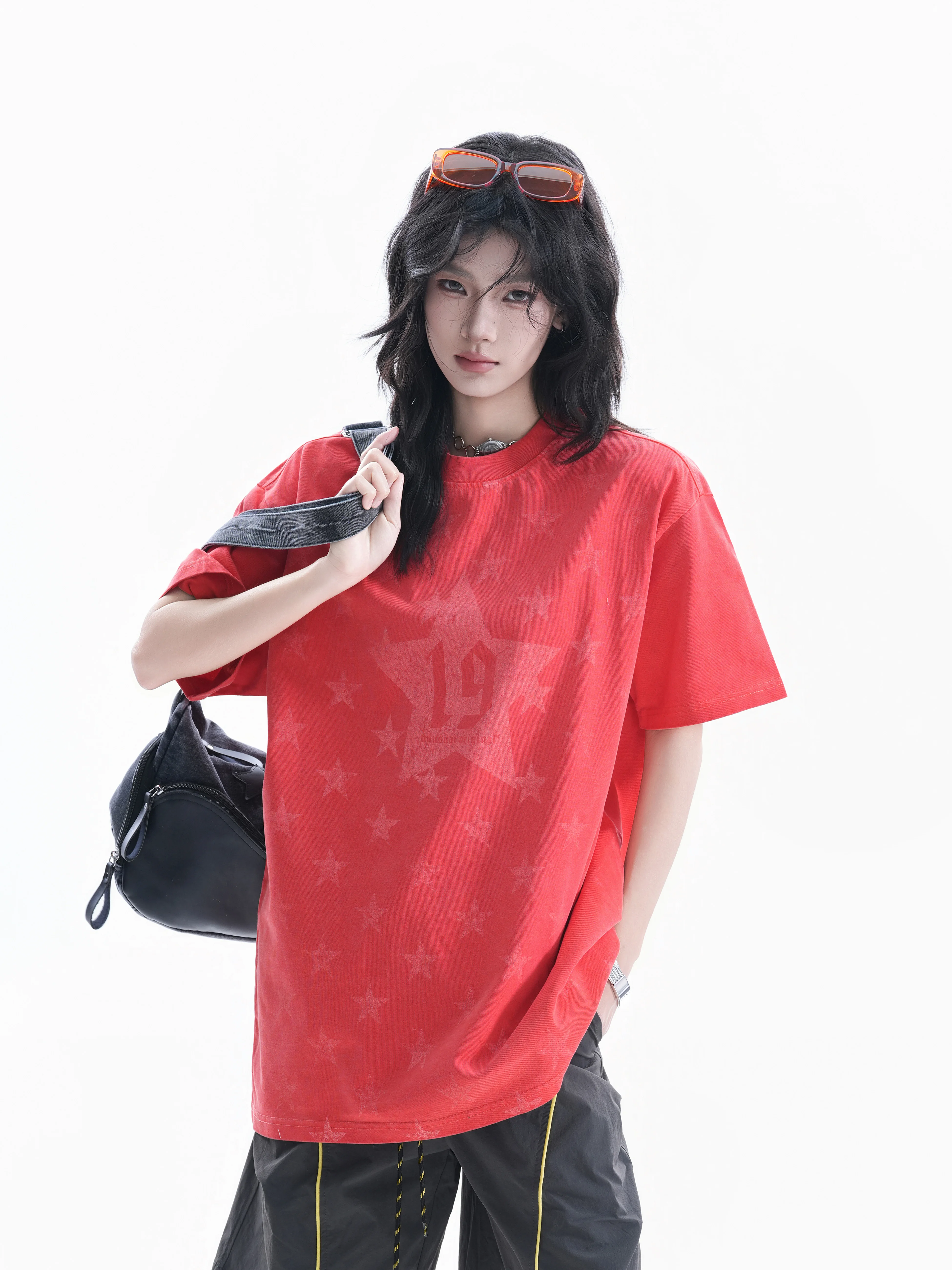 Retro American Distressed Short Sleeve T-Shirt Women's Star Print Casual Cotton Loose Fit round Neck Top for Couples
Retro American Distressed Short Sleeve T-Shirt Women's Star Print Casual Cotton Loose Fit round Neck Top for Couples