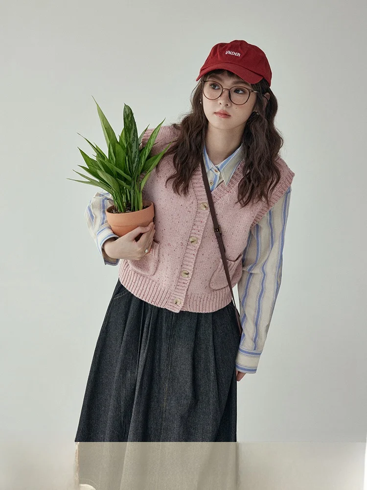 AMUU Soft Cozy V-Ne ort Svel Knitted Cardigan Women's Spring Autumn Faion Versatile Top North Island Commute Sle
AMUU Soft Cozy V-Ne ort Svel Knitted Cardigan Women's Spring Autumn Faion Versatile Top North Island Commute Sle