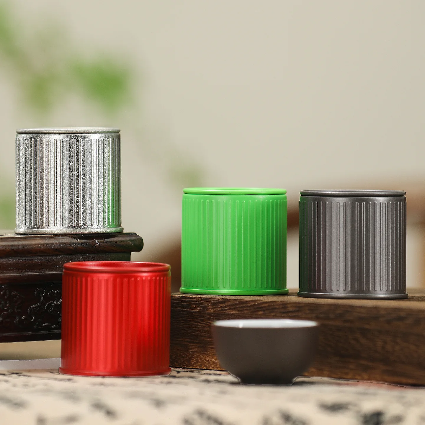 Exquisite Lines Prints Round Sealed Tea Tin Jar Small Candy Snacks Storage Box Kitchen Coffee Sugar Sealeds Metal Container Can
Exquisite Lines Prints Round Sealed Tea Tin Jar Small Candy Snacks Storage Box Kitchen Coffee Sugar Sealeds Metal Container Can