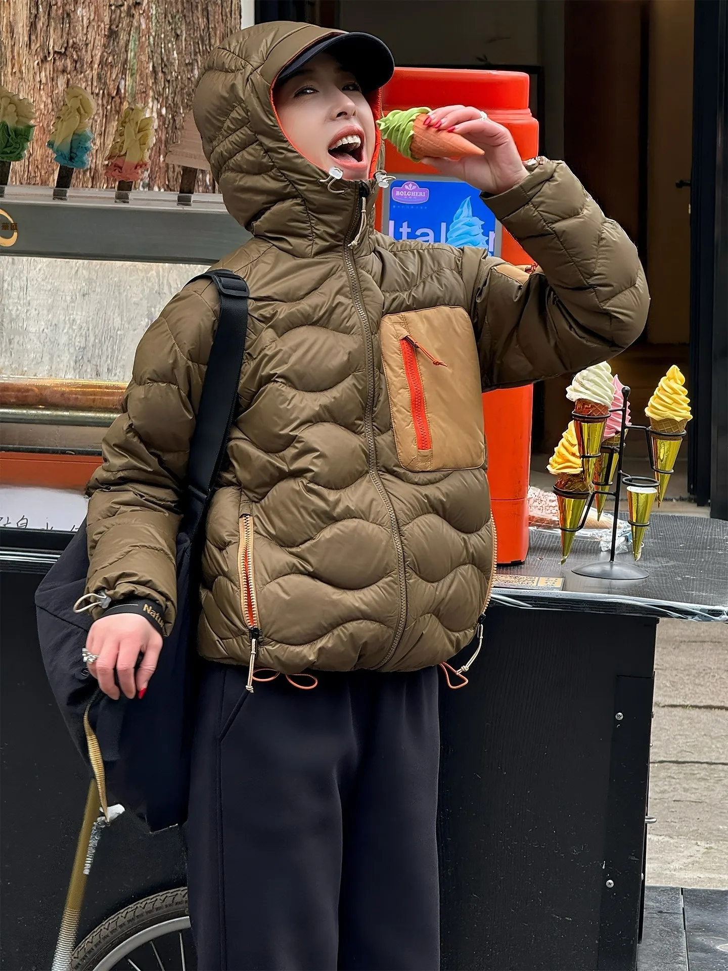 Outdoor Bebe Home Snow Walker down Jaet Toas Lightweight Goose down Coat with Hat And Dstring Regular Length Zipper
Outdoor Bebe Home Snow Walker down Jaet Toas Lightweight Goose down Coat with Hat And Dstring Regular Length Zipper