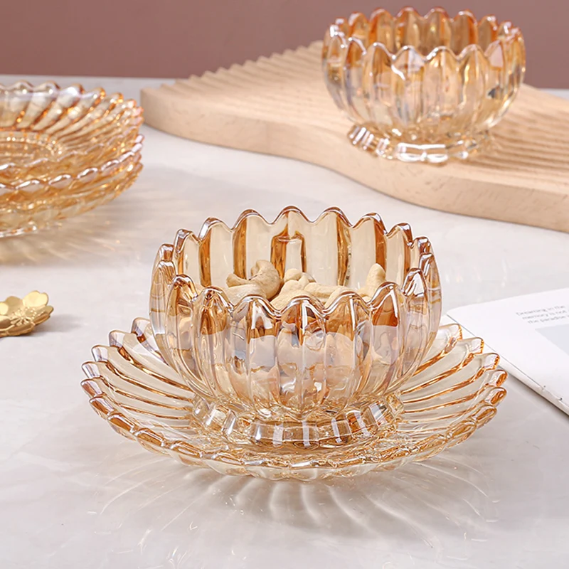 Light luxury Phnom Penh transparent glass fruit plate small fruit bowl living room household snack candy plate salad bowl fruit
Light luxury Phnom Penh transparent glass fruit plate small fruit bowl living room household snack candy plate salad bowl fruit