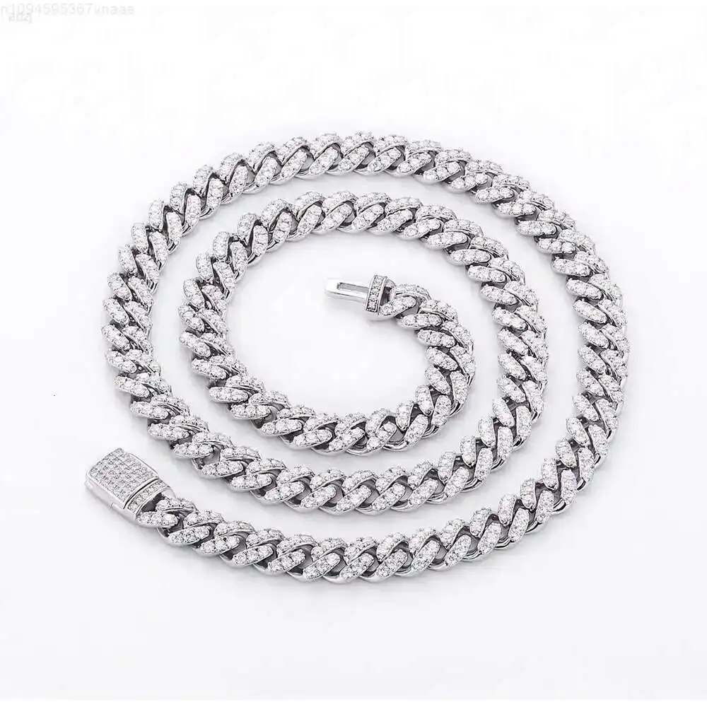 8mm Width Custom Fine Cuban Chain Necklaces 925 Sterling Silver d Color Moissanite Stone Cuban Link Chain Necklace
8mm Width Custom Fine Cuban Chain Necklaces 925 Sterling Silver d Color Moissanite Stone Cuban Link Chain Necklace