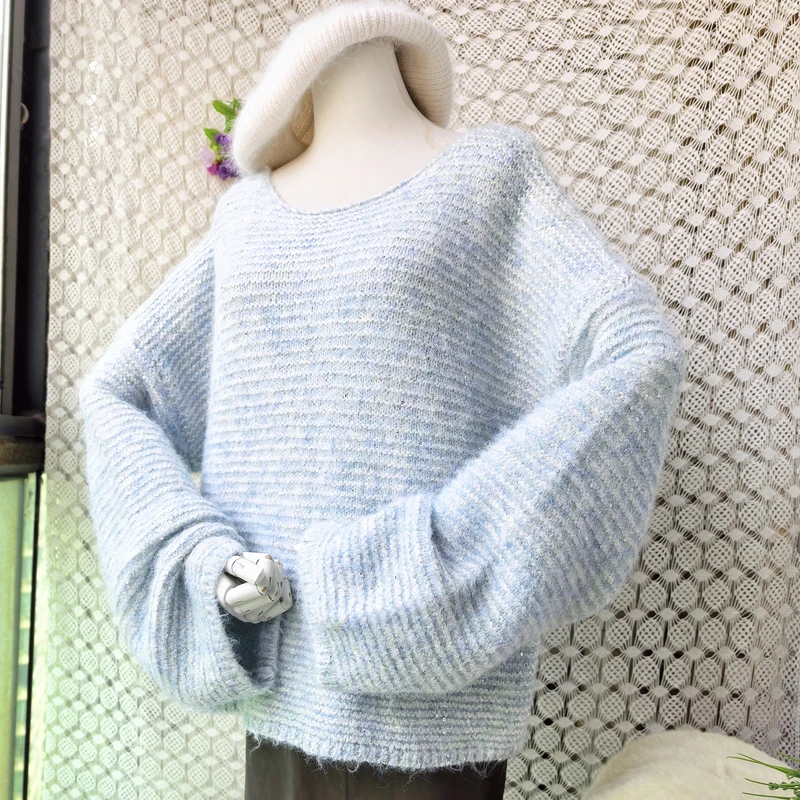 2026 Women Mujer Sky Blue Shining Sequins Hairy Mohair Wool Knitted O-Neck Long Flare Sleeves Lose Pullover Sweater Jumper Pull
2026 Women Mujer Sky Blue Shining Sequins Hairy Mohair Wool Knitted O-Neck Long Flare Sleeves Lose Pullover Sweater Jumper Pull