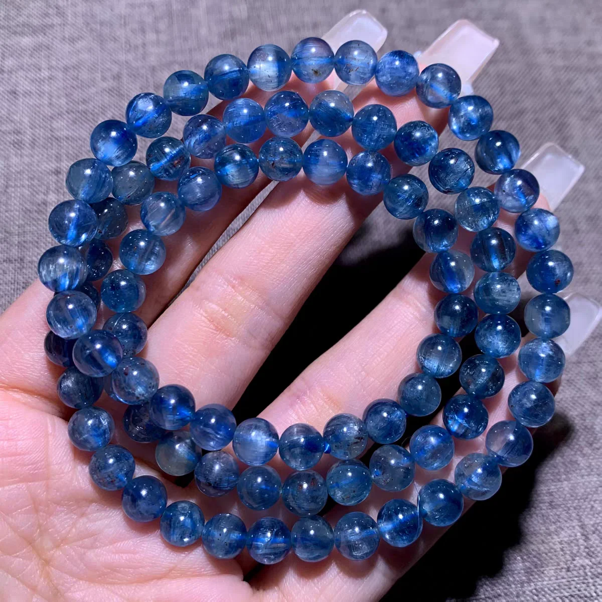 Natural Blue Kyanite 3 Laps Bracelet Clear Kyanite Round Beads Stretch 6mm Cat Eye Women Men AAAAAA
Natural Blue Kyanite 3 Laps Bracelet Clear Kyanite Round Beads Stretch 6mm Cat Eye Women Men AAAAAA