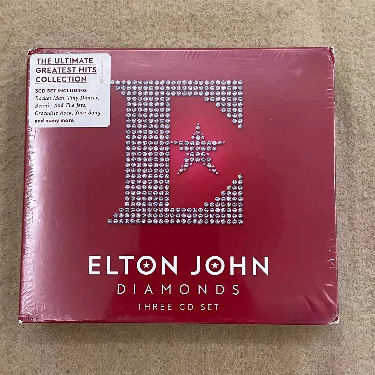 Elton John Diamonds 3CD Set Ultimate Greatest Hits Collection Pop Rock Music Album
Elton John Diamonds 3CD Set Ultimate Greatest Hits Collection Pop Rock Music Album