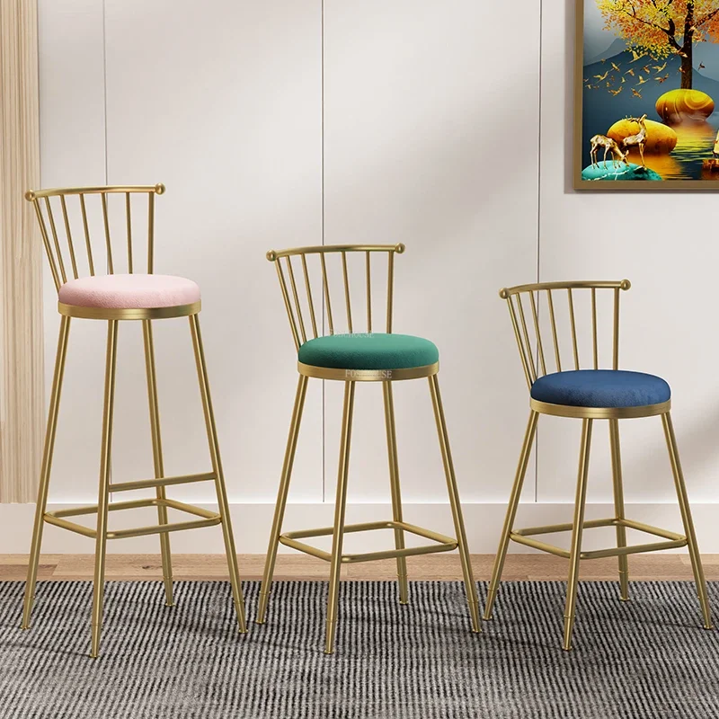European Designer For Kitchen Modern Leisure Hotel High Stools Home Furniture Nordic Creative Iron Bar Chairs
European Designer For Kitchen Modern Leisure Hotel High Stools Home Furniture Nordic Creative Iron Bar Chairs