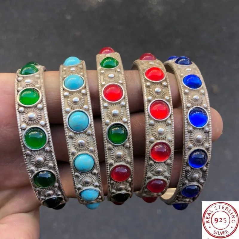 Handmade Inlaid Vintage Jadeite Bead Old Silver Bangle, Antique Style Jewelry
Handmade Inlaid Vintage Jadeite Bead Old Silver Bangle, Antique Style Jewelry