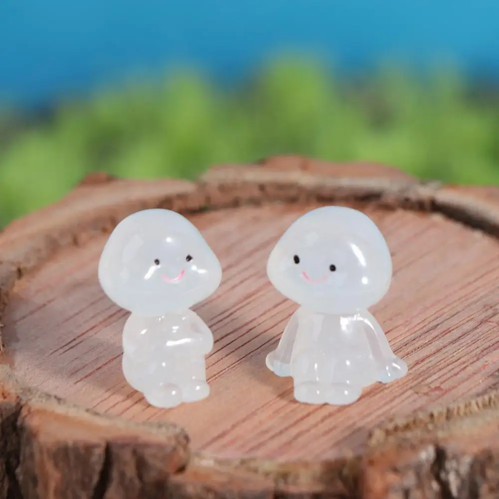 Cartoon Luminous Small People Figurines Resin Crafts Glow in Dark People Figurines Miniatures DIY Cute Little Man Statue
Cartoon Luminous Small People Figurines Resin Crafts Glow in Dark People Figurines Miniatures DIY Cute Little Man Statue