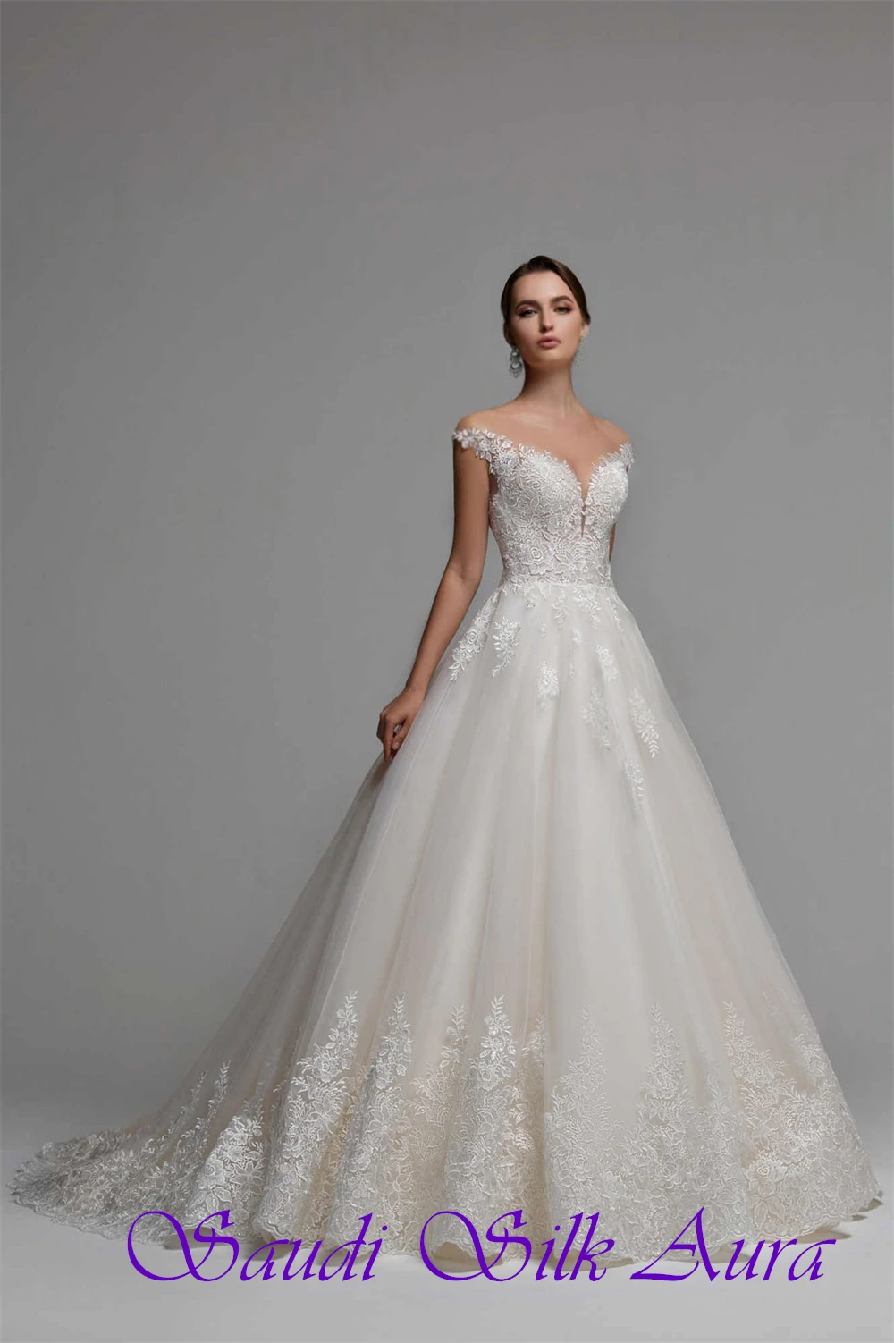 Customized White Organza Tulle Lace Elegant Graceful Exquisite High Quality Evening Dress Bespoke Occasion Gowns
Customized White Organza Tulle Lace Elegant Graceful Exquisite High Quality Evening Dress Bespoke Occasion Gowns