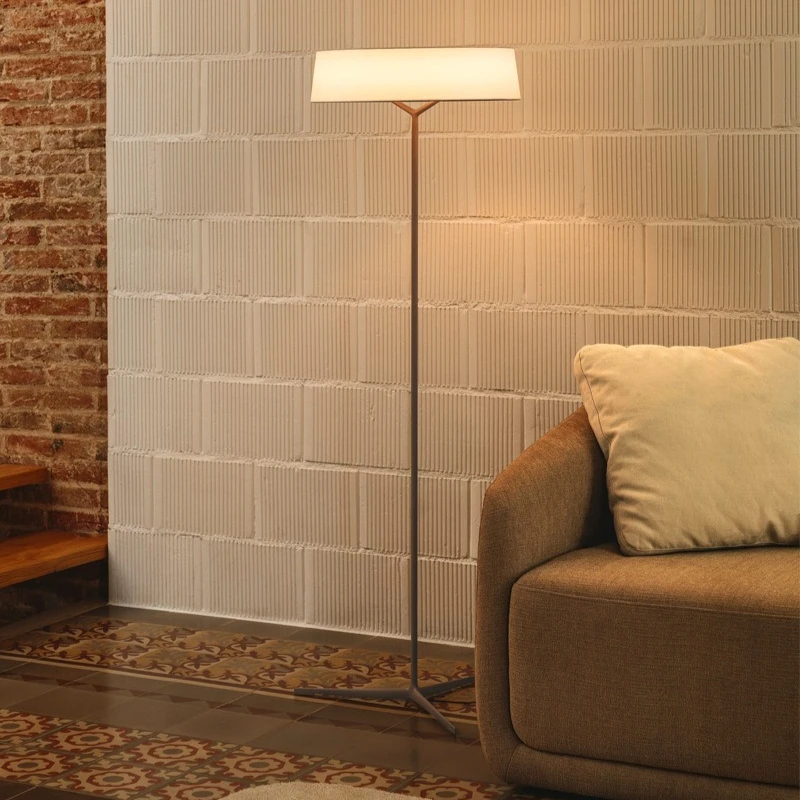 Nordic Minimalist Living Room Designer Floor Lamp Modern Art Villa Study Dining Room Cloth Cover Decorative Lighting Fixture
Nordic Minimalist Living Room Designer Floor Lamp Modern Art Villa Study Dining Room Cloth Cover Decorative Lighting Fixture