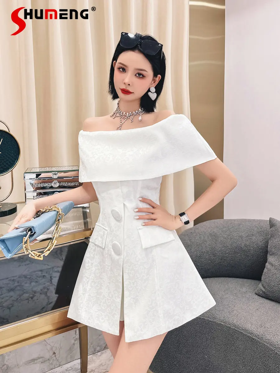 Elegant Socialite Hepburn Style Off-Shoulder Top and Shorts Suit Women's Summer Fashion Top Shorts Two-Piece Set 2023 New
Elegant Socialite Hepburn Style Off-Shoulder Top and Shorts Suit Women's Summer Fashion Top Shorts Two-Piece Set 2023 New