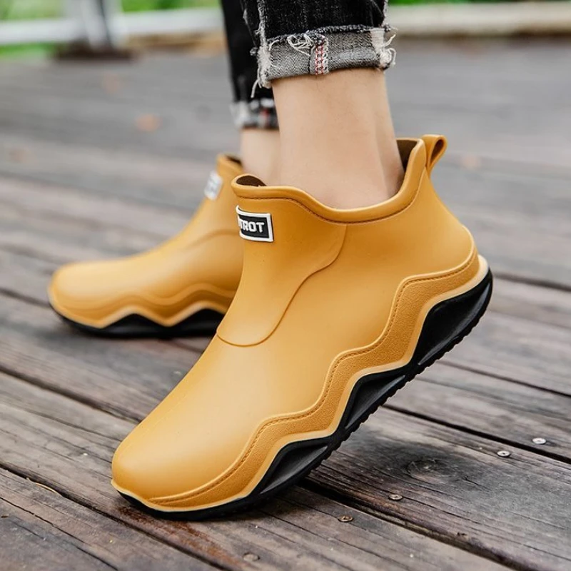 Chef Kitchen Fleece-lined Warm Waterproof Ankle Rain Boots for Men Mud Garden Wear-resistant Fashion High Quality Work Man Shoes
Chef Kitchen Fleece-lined Warm Waterproof Ankle Rain Boots for Men Mud Garden Wear-resistant Fashion High Quality Work Man Shoes