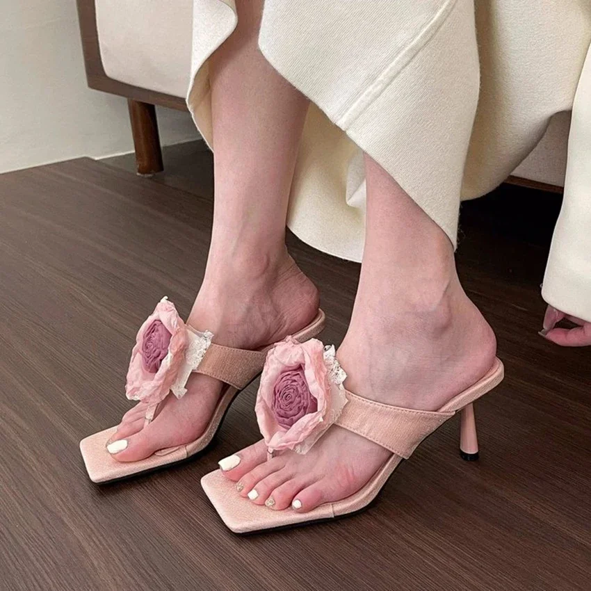 Slippers for Women Ladies High Heels Summer Flip Flops Open Toe Flowers Bohemian S for Women Sandals Leather Sandals Woman New
Slippers for Women Ladies High Heels Summer Flip Flops Open Toe Flowers Bohemian S for Women Sandals Leather Sandals Woman New