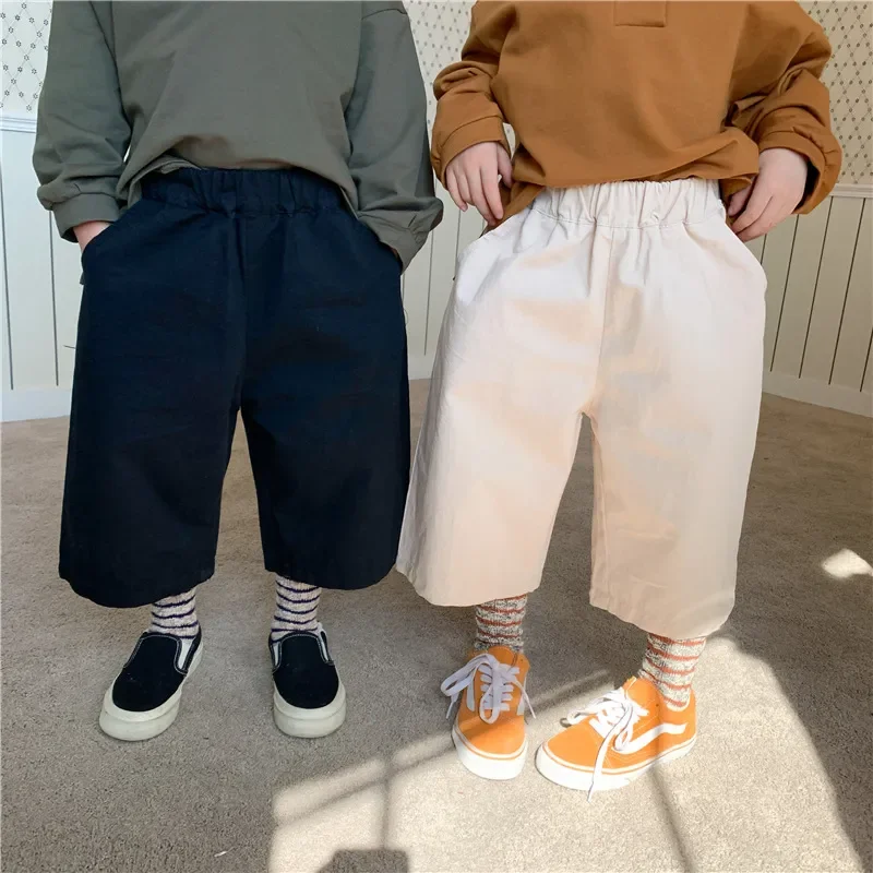 Kids summer solid color calf-length pants Boys and girls straight loose cotton casual trousers
Kids summer solid color calf-length pants Boys and girls straight loose cotton casual trousers