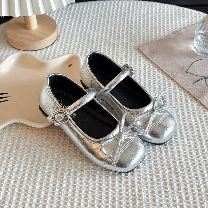 YUYIN Spring Autumn Girls Princess Leather Shoes Fashion Kids Mary Janes Simple Classic with Bow-knot Chic Size 26-37 Brand New
YUYIN Spring Autumn Girls Princess Leather Shoes Fashion Kids Mary Janes Simple Classic with Bow-knot Chic Size 26-37 Brand New