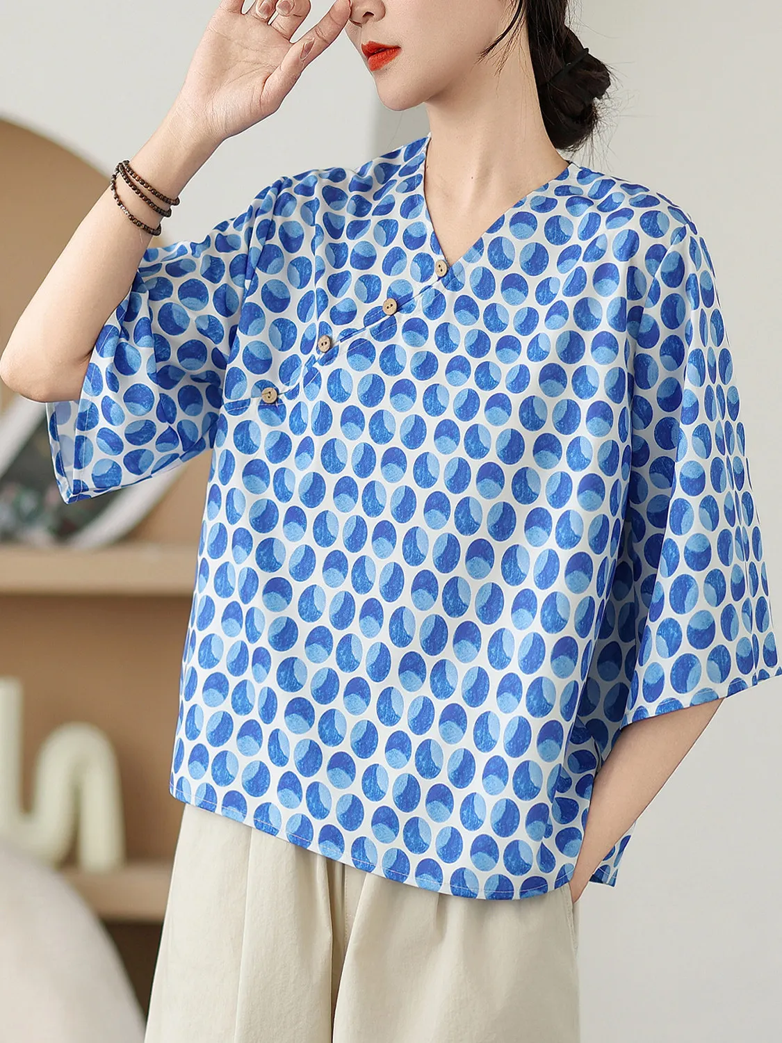 Retro Japanese Style round Neck Printed Shirt Women's Artistic Loose Fit Overhead Top Trendy Cotton Summer Casual Shirt
Retro Japanese Style round Neck Printed Shirt Women's Artistic Loose Fit Overhead Top Trendy Cotton Summer Casual Shirt