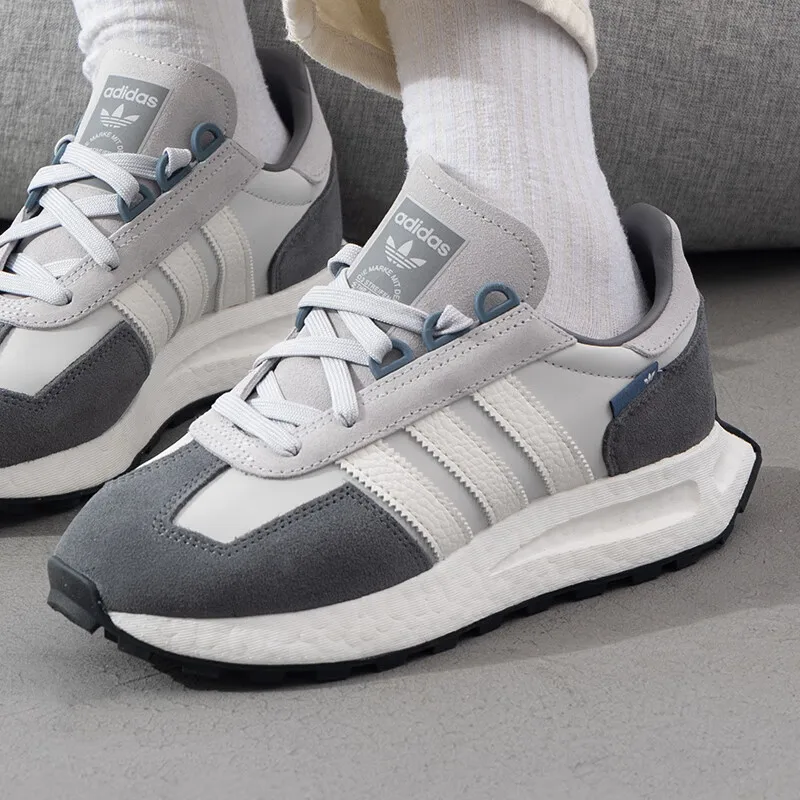 Adidas clover men's shoes women's shoes 2025 new trend retro sports shoes wear-resistant light casual shoes JQ0007
Adidas clover men's shoes women's shoes 2025 new trend retro sports shoes wear-resistant light casual shoes JQ0007