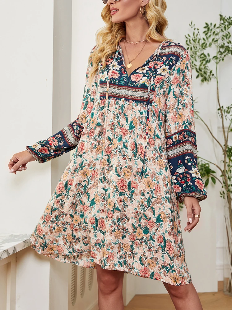 Women Dresses Retro Bohemian Printed Knee-length Dress Casual Loose Lace Up V-Neck Dresses Holiday Party Long Sleeve Vestidos
Women Dresses Retro Bohemian Printed Knee-length Dress Casual Loose Lace Up V-Neck Dresses Holiday Party Long Sleeve Vestidos