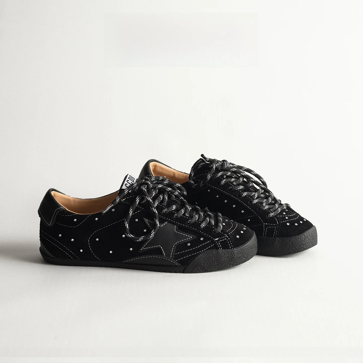 Vintage Star Embroidery Genuine Leather Dequan Shoes Women's Casual All-Match Soft Bottom Sports AG Shoes Trendy Flat Bottom
Vintage Star Embroidery Genuine Leather Dequan Shoes Women's Casual All-Match Soft Bottom Sports AG Shoes Trendy Flat Bottom