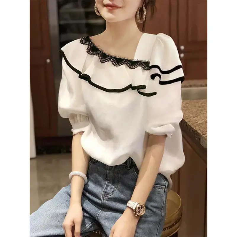 Ruffled Elegant Sweet Chic Lace Patchwork Top Blouse Women Spring Summer Korean Casual White Shirts Blusas Para Mujer Moda 2023
Ruffled Elegant Sweet Chic Lace Patchwork Top Blouse Women Spring Summer Korean Casual White Shirts Blusas Para Mujer Moda 2023