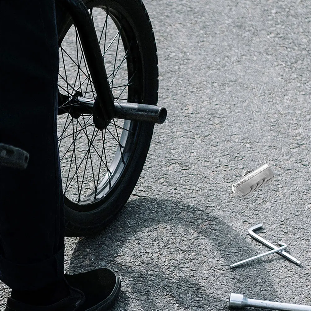 20pcs Rubber Brakes Mountain Bike Kids Folding E Bikes Bike Road Brake Pads Folding Bikes Brake Pads Replacement
20pcs Rubber Brakes Mountain Bike Kids Folding E Bikes Bike Road Brake Pads Folding Bikes Brake Pads Replacement