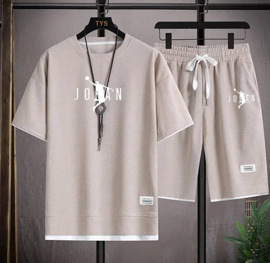 2026 New Summer Men's Suit Fashion Casual Round Neck T-shirt Shorts Set 2 Piece Solid Color Short Sleeve Clothing Outfit T-Shirt
2026 New Summer Men's Suit Fashion Casual Round Neck T-shirt Shorts Set 2 Piece Solid Color Short Sleeve Clothing Outfit T-Shirt