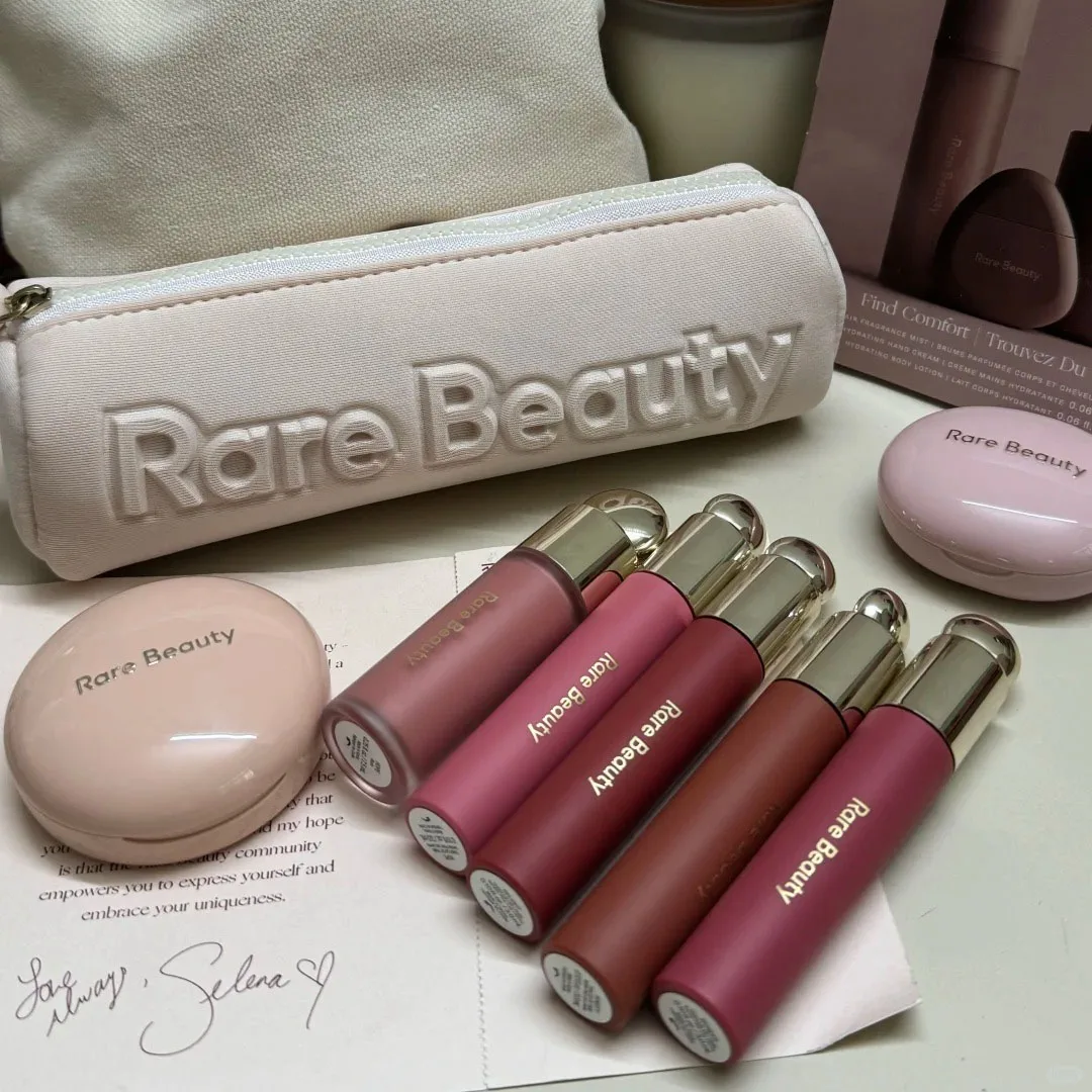 Брендовый жидкий блеск для губ, румяна, пухлый увлажняющий гель для глазури для губ, питательный цвет губ, помада, румяна, косметика
Брендовый жидкий блеск для губ, румяна, пухлый увлажняющий гель для глазури для губ, питательный цвет губ, помада, румяна, косметика