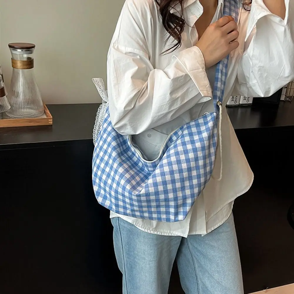 Simple Korean Hobos Shoulder Bag Half Moon Large Capacity Crossbody Bag Canvas Plaid Handbags Women
Simple Korean Hobos Shoulder Bag Half Moon Large Capacity Crossbody Bag Canvas Plaid Handbags Women