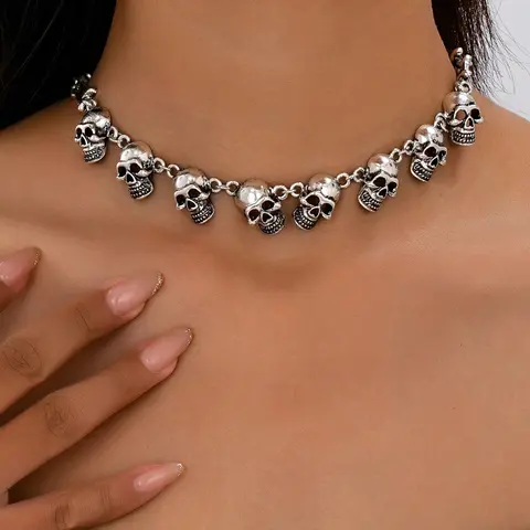 Gothic Style Exaggerated Multiple Skull Connected Choker Necklace Unique Skull Halloween Gift Accessory Charm Quirky